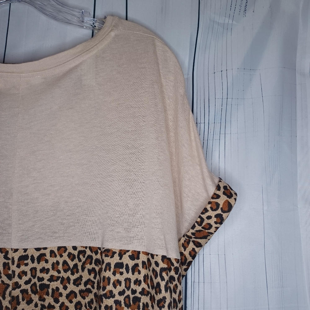 Leopard Print Color Block Dress - Picture 10 of 12